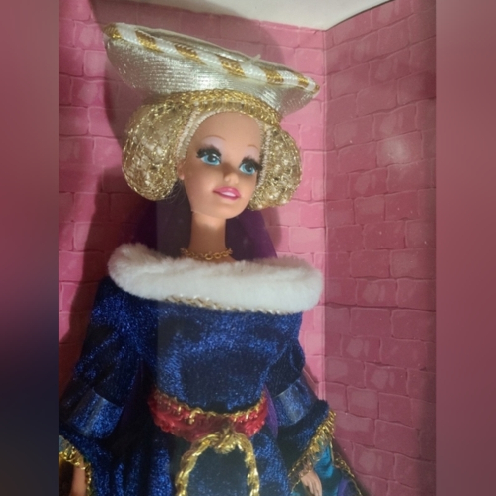 1995 Medieval Lady Barbie